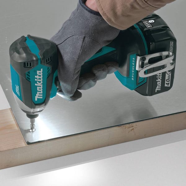 18V LXT Lithium-Ion Brushless Cordless Hammer Drill and Impact Driver Combo Kit (2-Tool) w/ (2) 4Ah Batteries. Bag