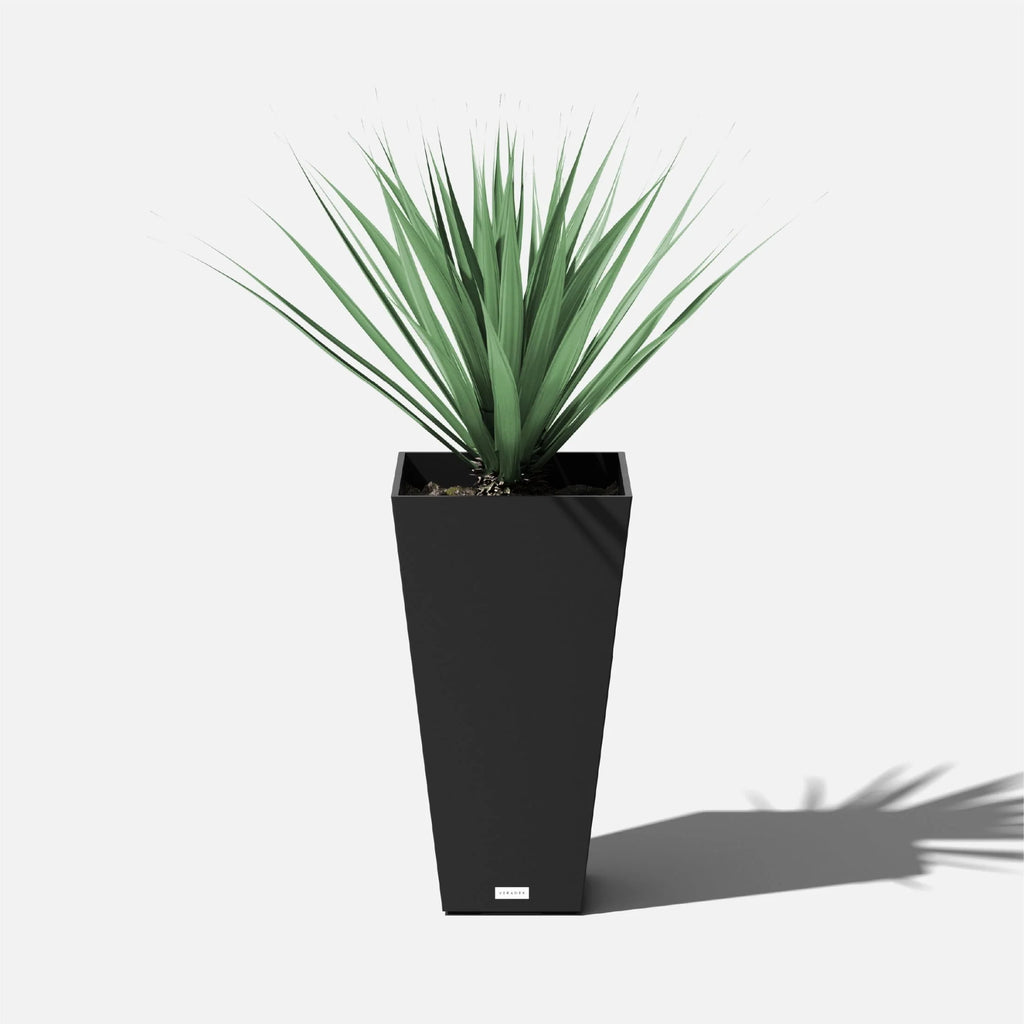 Veradek Pure Series Midland 26" Planter Black