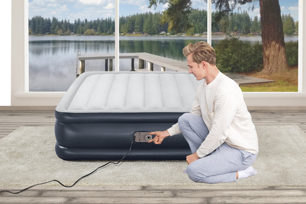 18 Tritech Air Mattress Queen with Built-in Pump