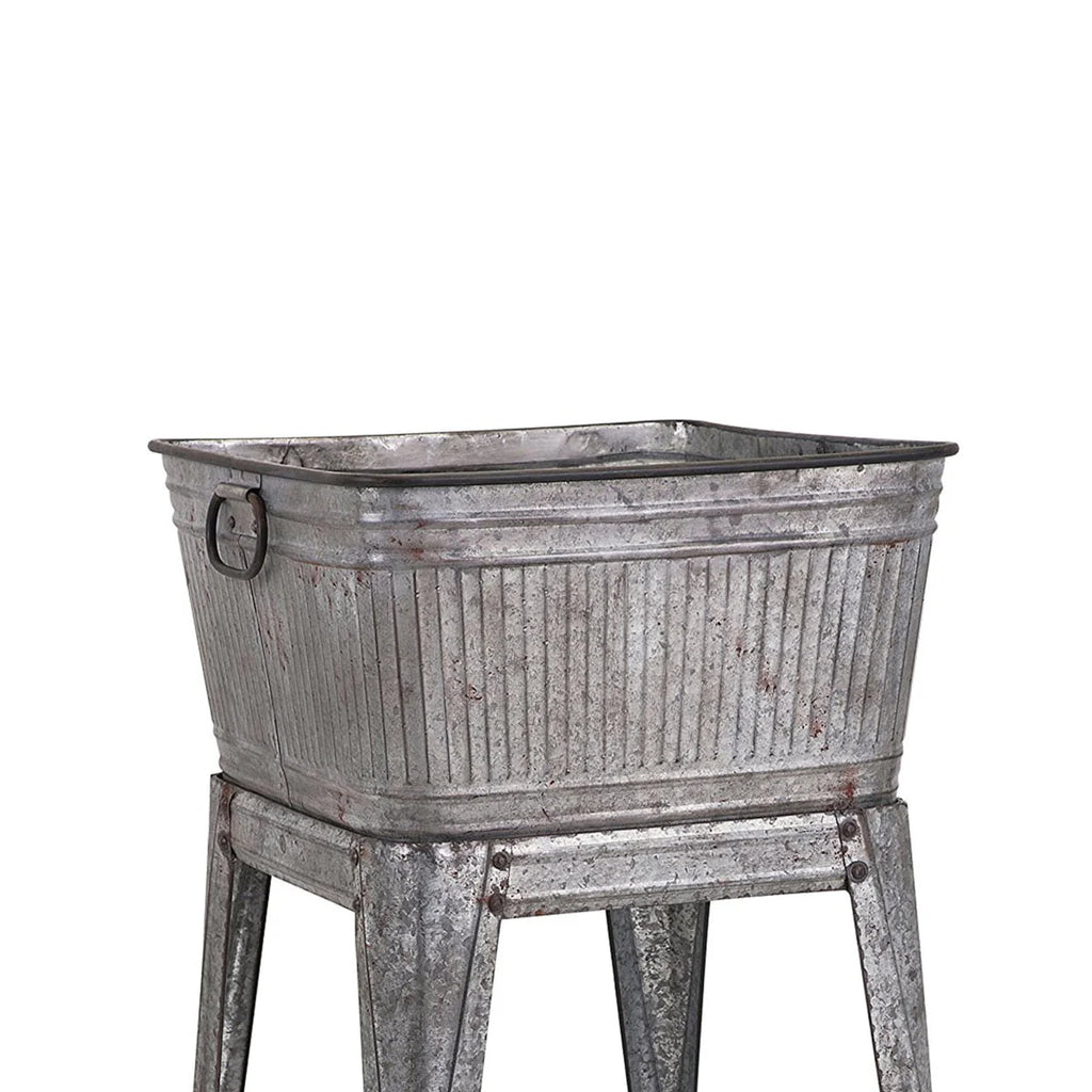 Perryman Galvanized Tub on Stand