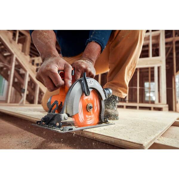 18V Cordless 4-Tool Combo Kit with 4.0 Ah Battery. 2.0 Ah Battery. Charger. Bag and 18V 4.0 Ah Battery