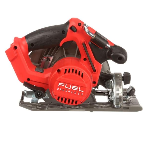 M18 FUEL 18V Lithium - Ion Brushless Cordless 6 - 1/2 In. Circular Saw W/ M18 5.0 Ah Battery