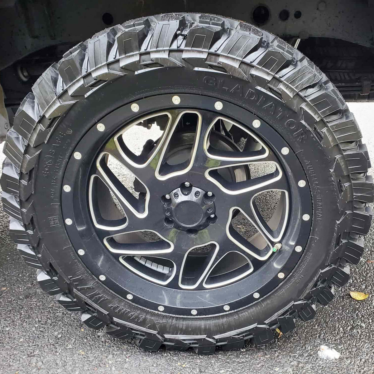 Gladiator X COMP M/T Mud-Terrain LT285/75R16 126/123Q E Light Truck Tire