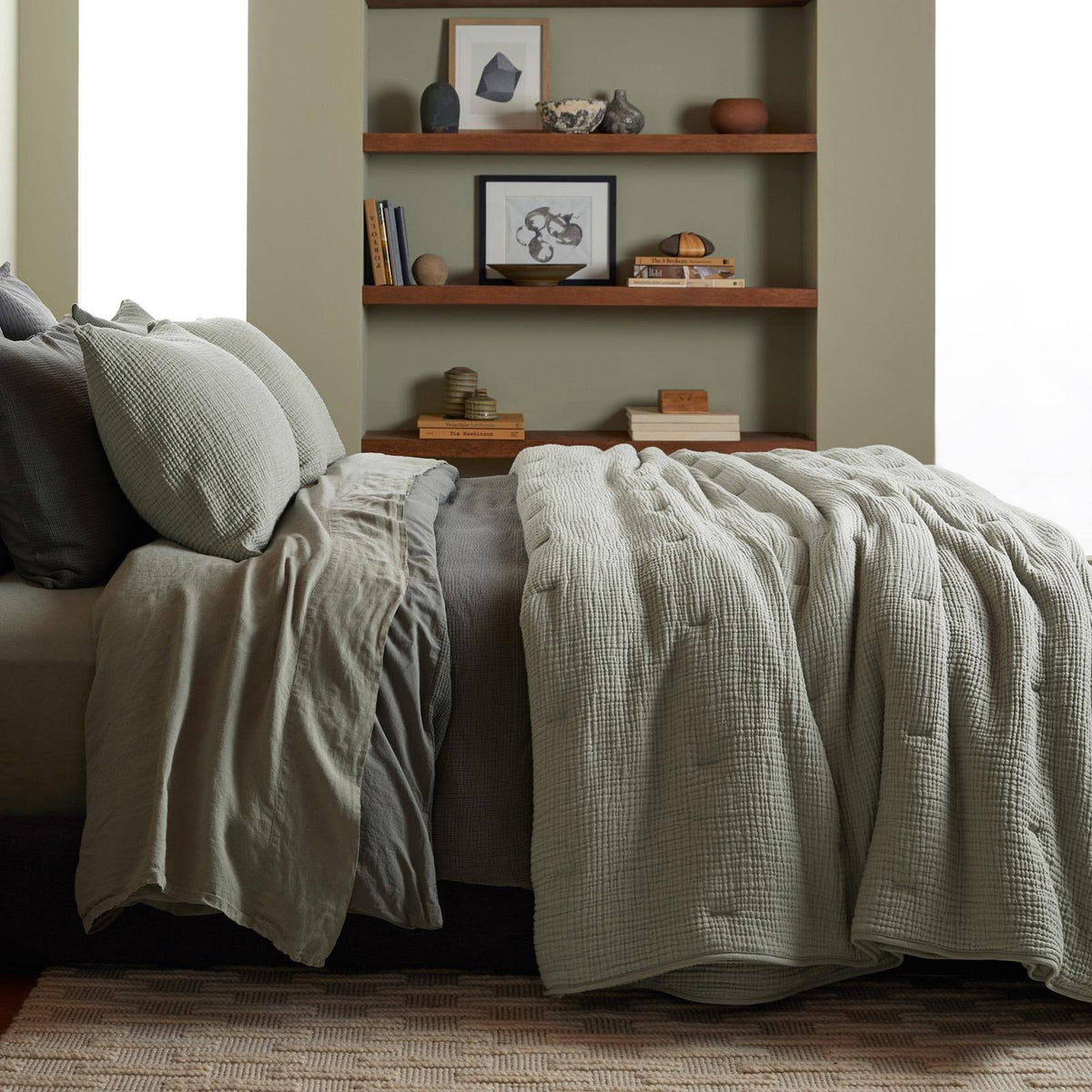 King/Cal King Organic Cloud Cotton Quilt in Moss | Made in Turkey | Parachute